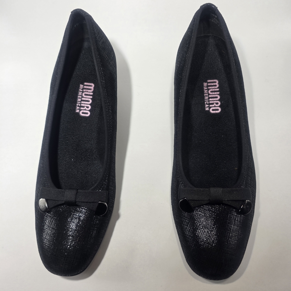 Munro American Women’s Flats Size 6M Black Bow Comfort Slip On Shoes NEW